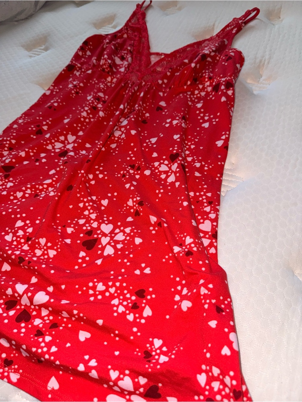 83. Red Lace-Trim Heart Print Sleep Chemise - Picture 2 of 4